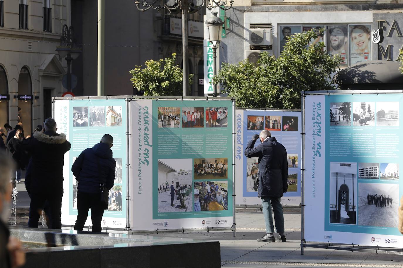 La exposición del 50 aniversario de la Universidad de Córdoba, en imágenes