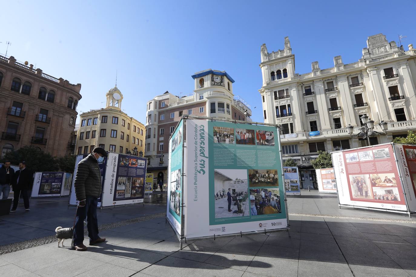 La exposición del 50 aniversario de la Universidad de Córdoba, en imágenes