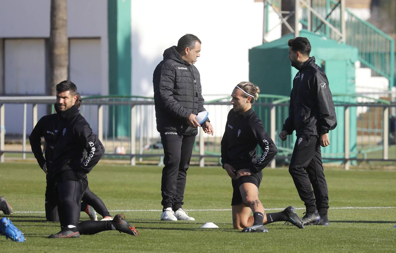 La primera jornada del fichaje Dragisa Gudelj con el Córdoba CF, en imágenes