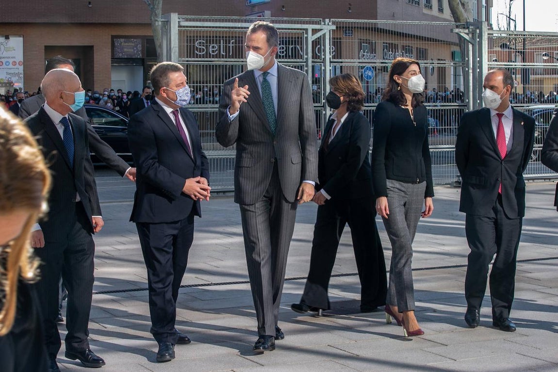 El Rey Felipe VI recibido entre aplausos y gritos de &#039;Viva España&#039; en Albacete
