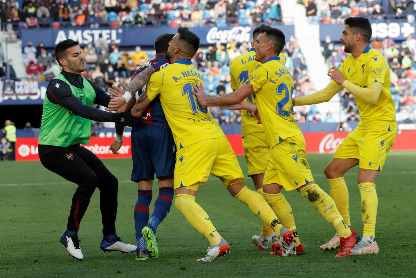 FOTOS: Levante - Cádiz