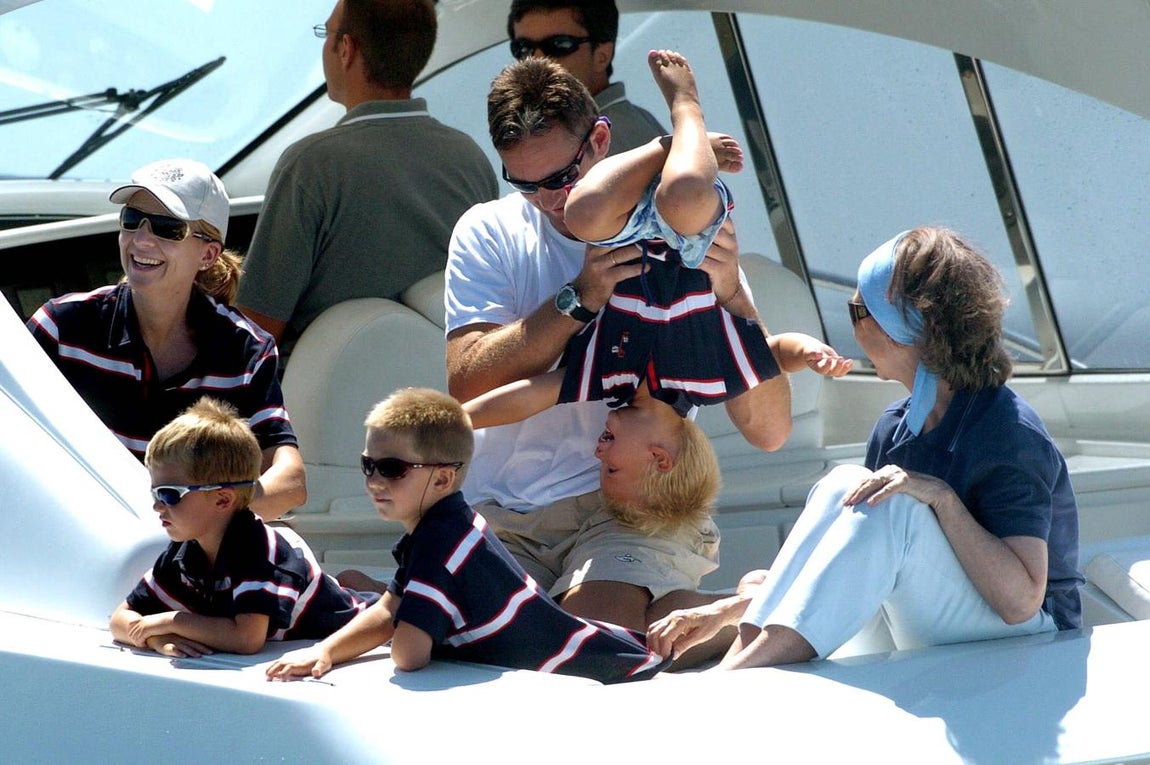 Los veranos los pasaban en Palma de Mallorca con los abuelos.. 
