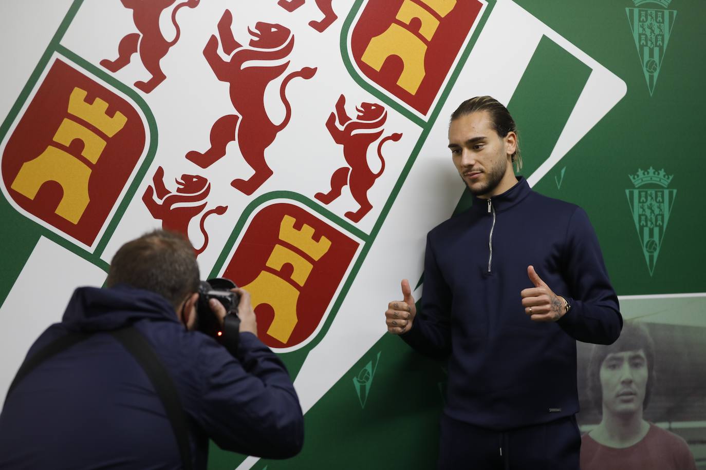 Las mejores imágenes de la presentación de Gudelj en el Córdoba CF