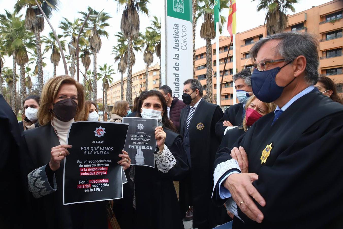 La huelga de los letrados de la Administración de Justicia en Córdoba, en imágenes