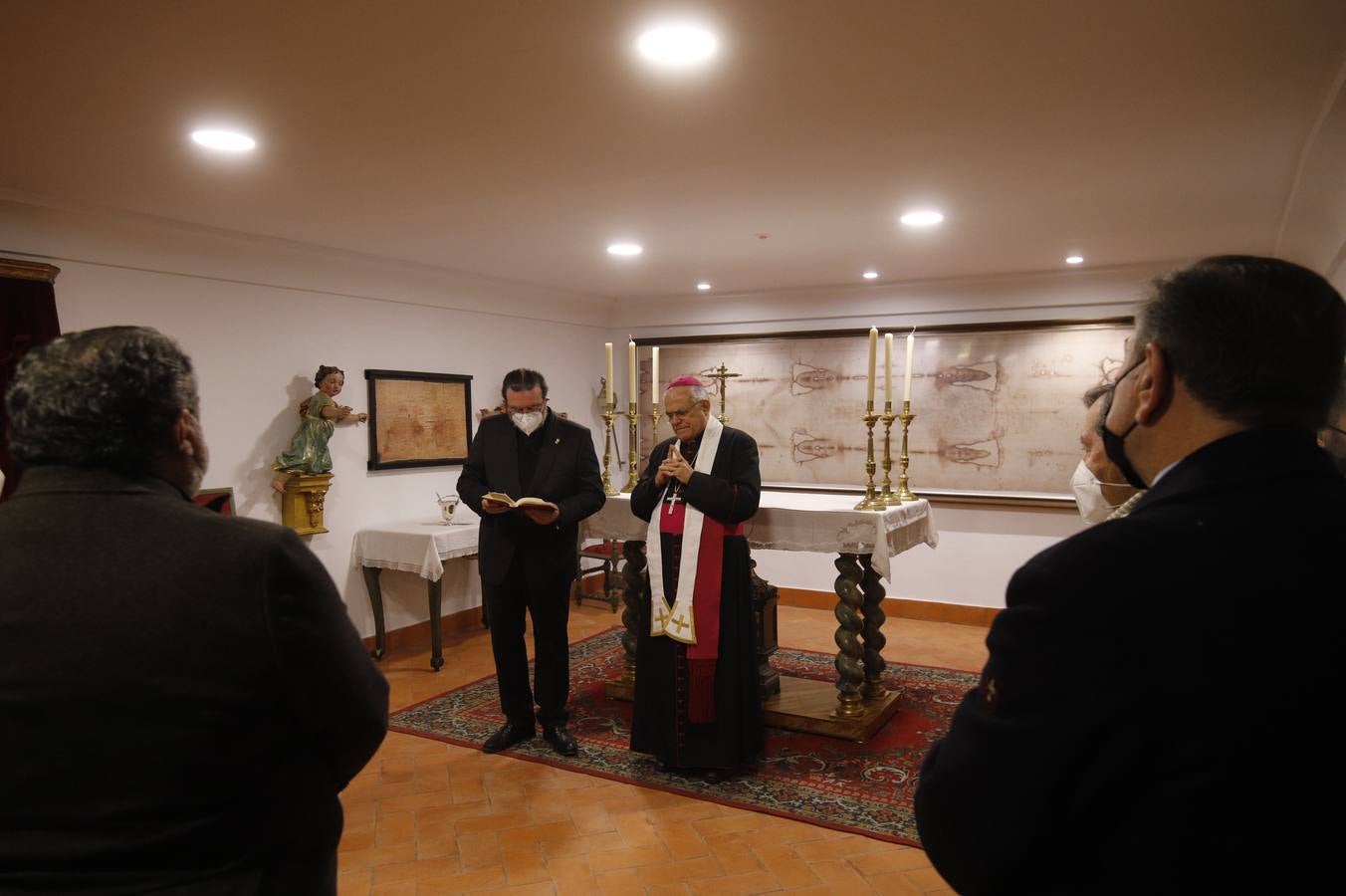 El obispo de Córdoba bendice un nuevo espacio sobre San Rafael en la iglesia del Juramento