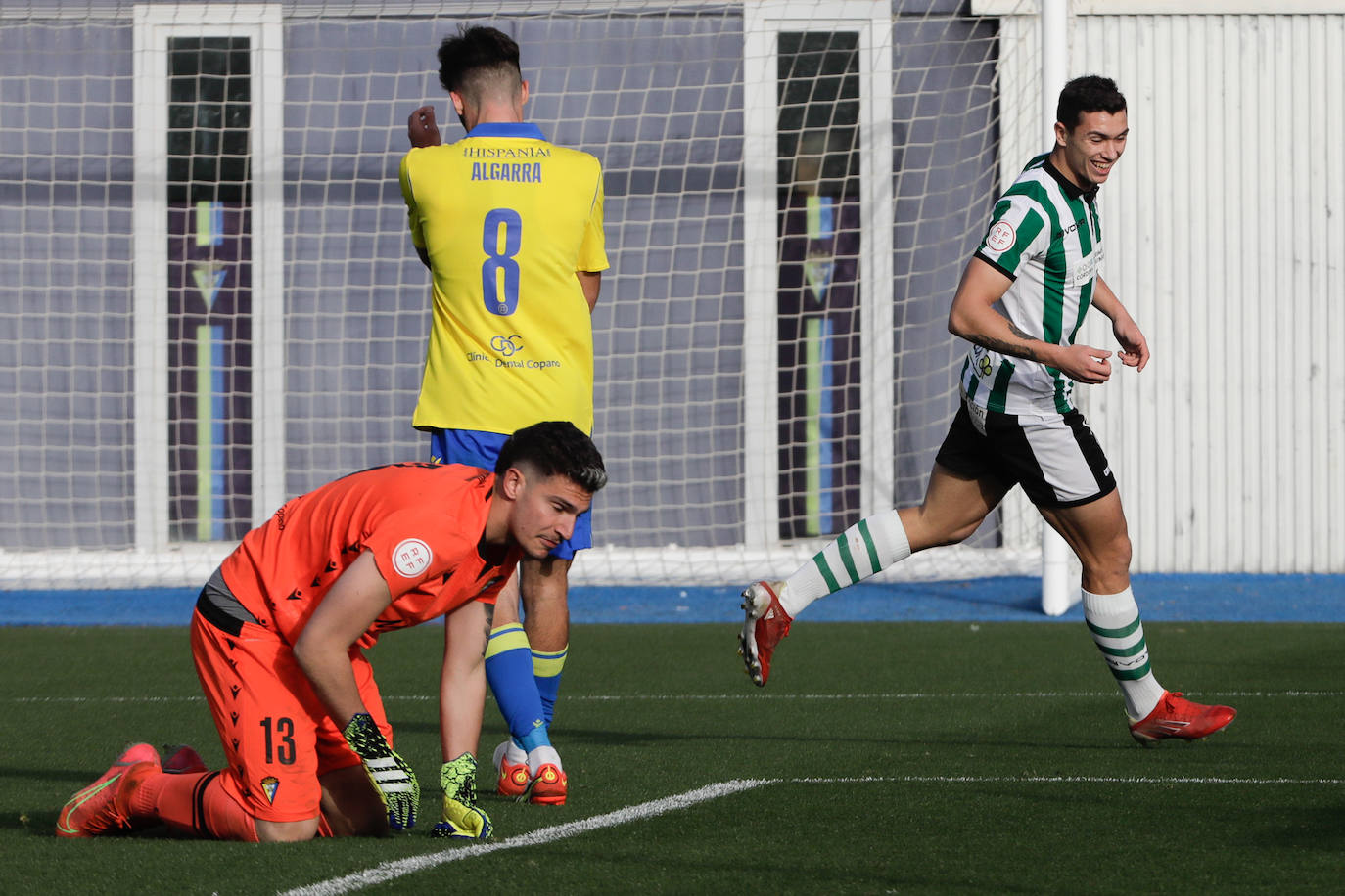 El Cádiz B - Córdoba CF, en imágenes