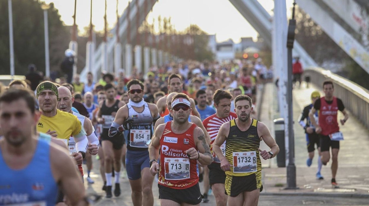 ¿Has corrido la Media Maratón de Sevilla? Búscate aquí (3)