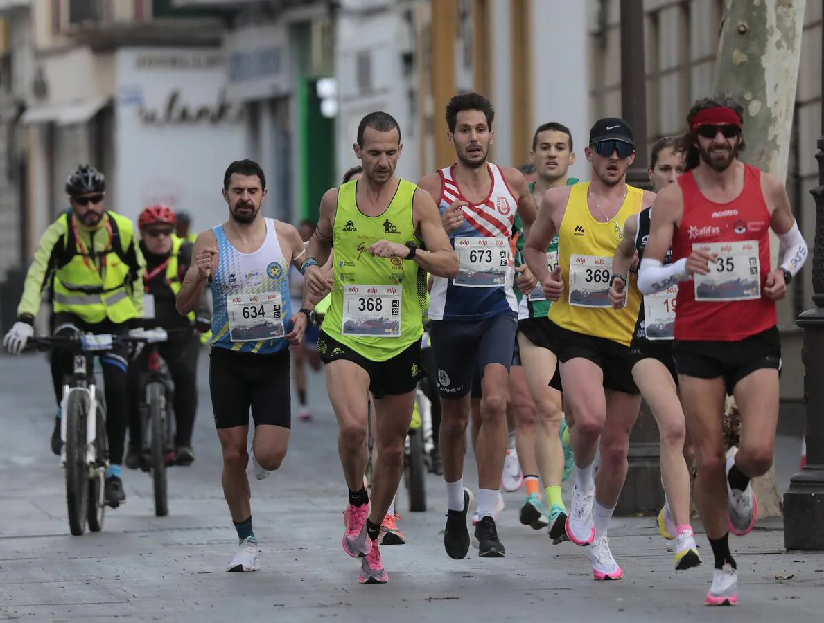El keniata Sebastian Kimaru pulveriza el récord histórico de la EDP Media Maratón Sevilla 2022