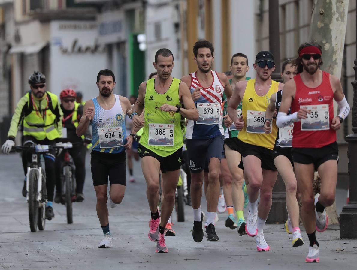 El keniata Sebastian Kimaru pulveriza el récord histórico de la EDP Media Maratón Sevilla 2022