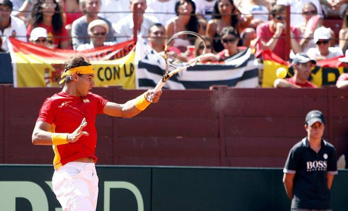Rafa Nadal en la Copa Davis de 2011 en Córdoba, en imágenes