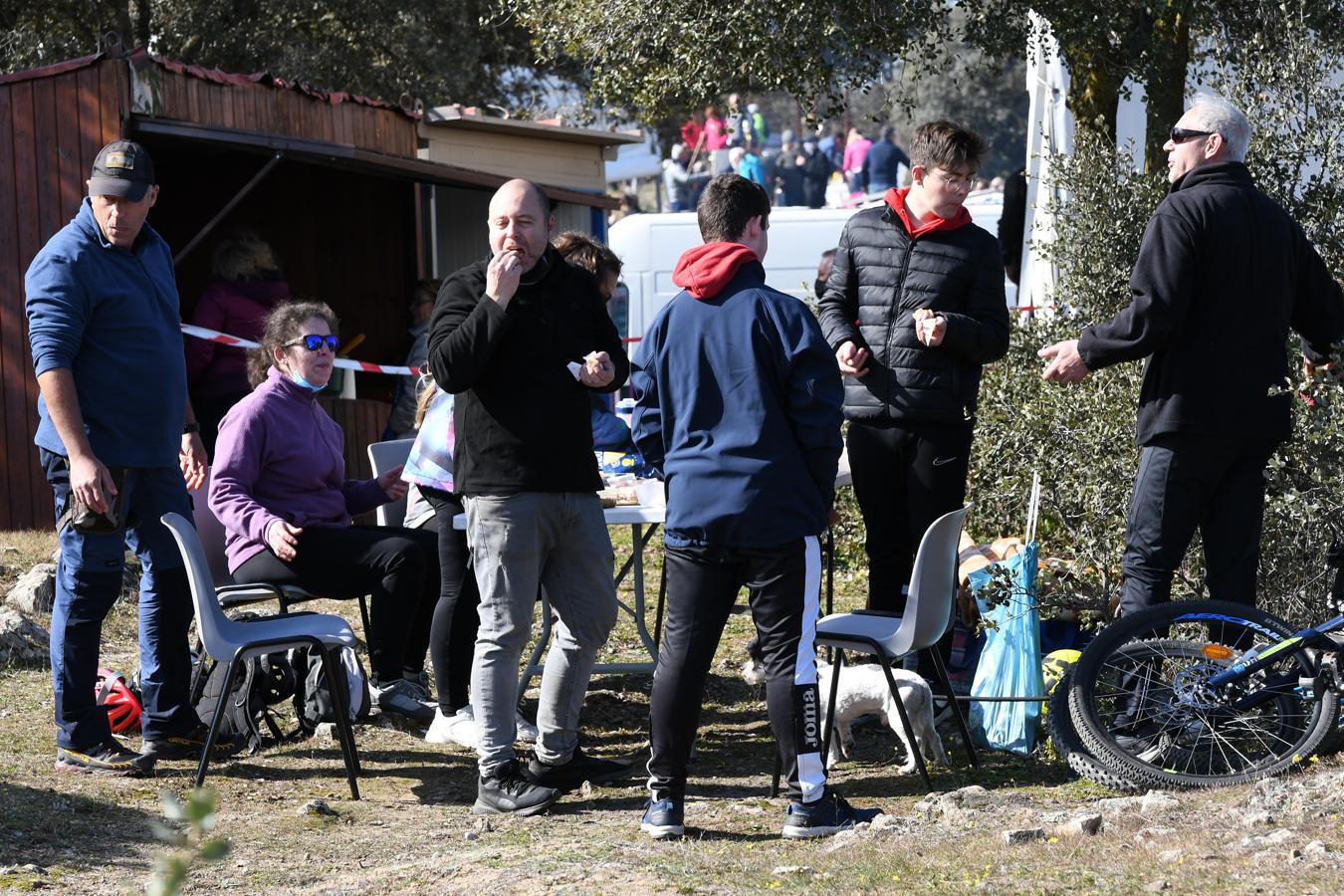 La romería de Santa Apolonia regresa con una gran participación de peregrinos