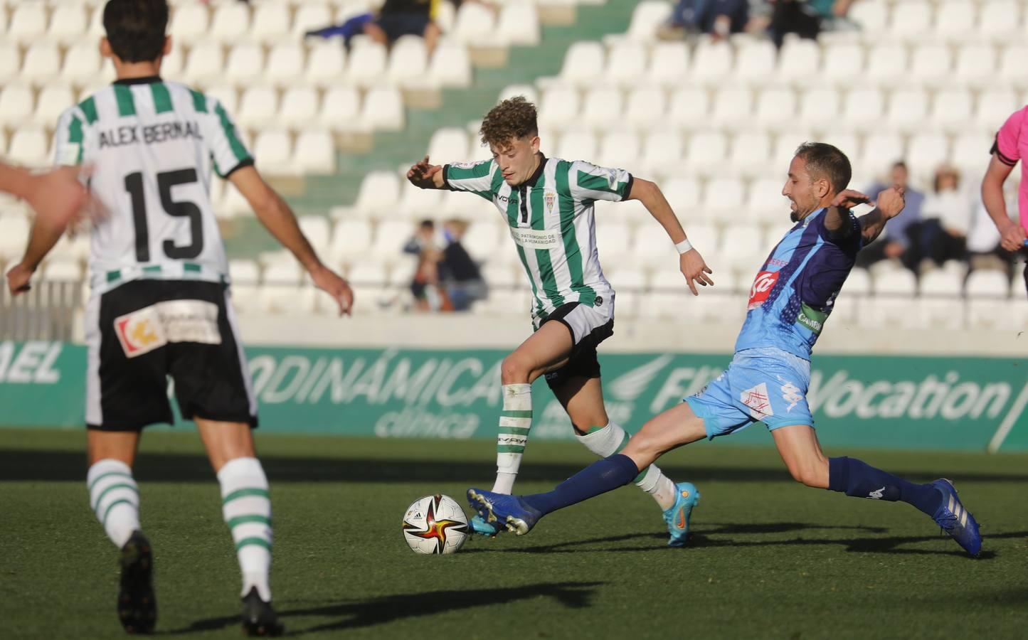 El partido del Córdoba-Coria (3-1), en imágenes