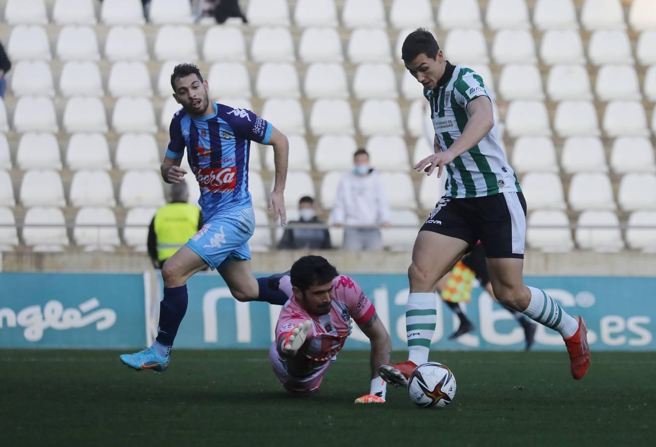 El partido del Córdoba-Coria (3-1), en imágenes