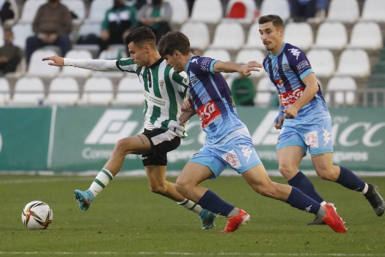 El partido del Córdoba-Coria (3-1), en imágenes