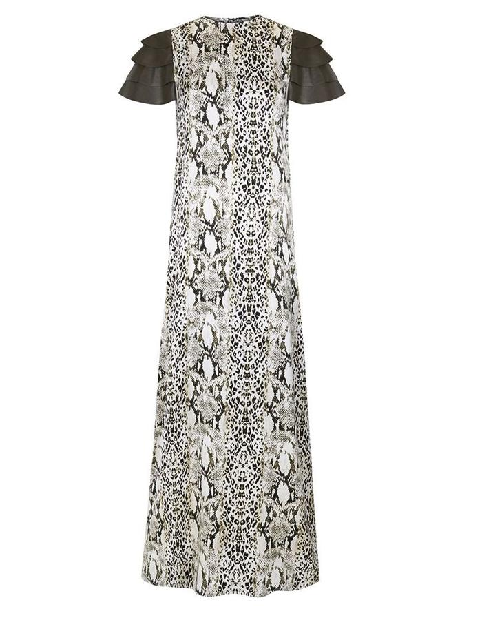 Vestido desmontable de CLO Emotional. Con un proceso de fabricación 'made in Spain', con materiales y tejidos naturales y nobles como la seda, el lino o la piel, CLO Emotional apuesta por recupera el movimiento 'slow fashion' contribuyendo a una moda más sostenible y comprometida. Moda de autor y confección a la carta que dan como resultado una exclusiva forma de consumir moda que cuenta además con un catálogo de prendas muy especiales. Prendas que conquistarán a cualquier amante de la moda que sepa reconocer el trabajo y la labor de un proyecto como este. Tanto en su tienda física como en online se encuentran diseños como este vestido largo estampado en seda con mangas desmontables en piel, un regalo original, elegante y muy especial. Precio: 845 euros