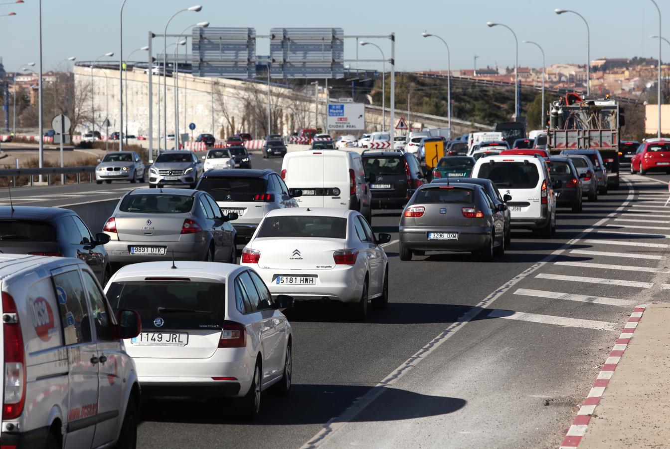 Las obras de la carretera del Polígono, en imágenes