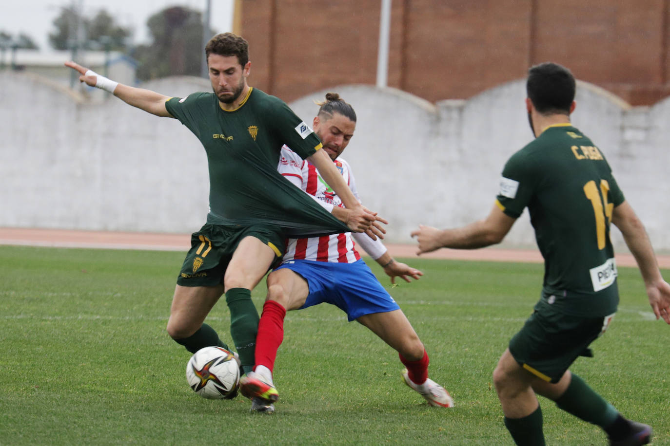 Las mejores imágenes del Don Benito - Córdoba CF