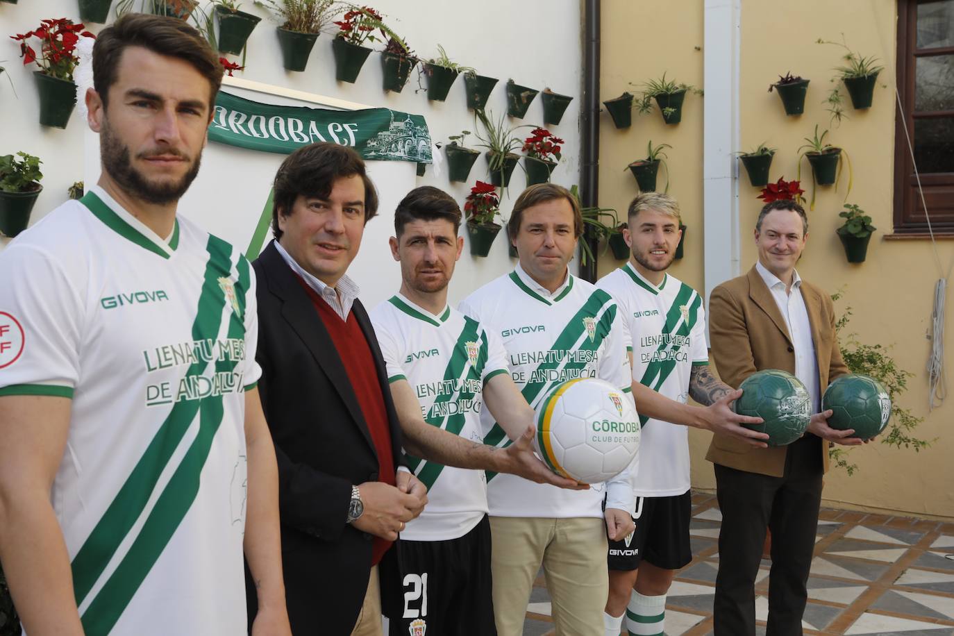 La camiseta del Córdoba CF exclusiva para el Día de Andalucía, en imágenes