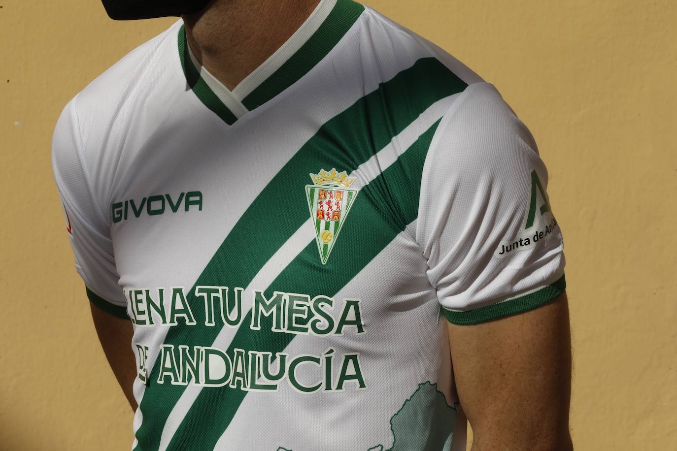 La camiseta del Córdoba CF exclusiva para el Día de Andalucía, en imágenes