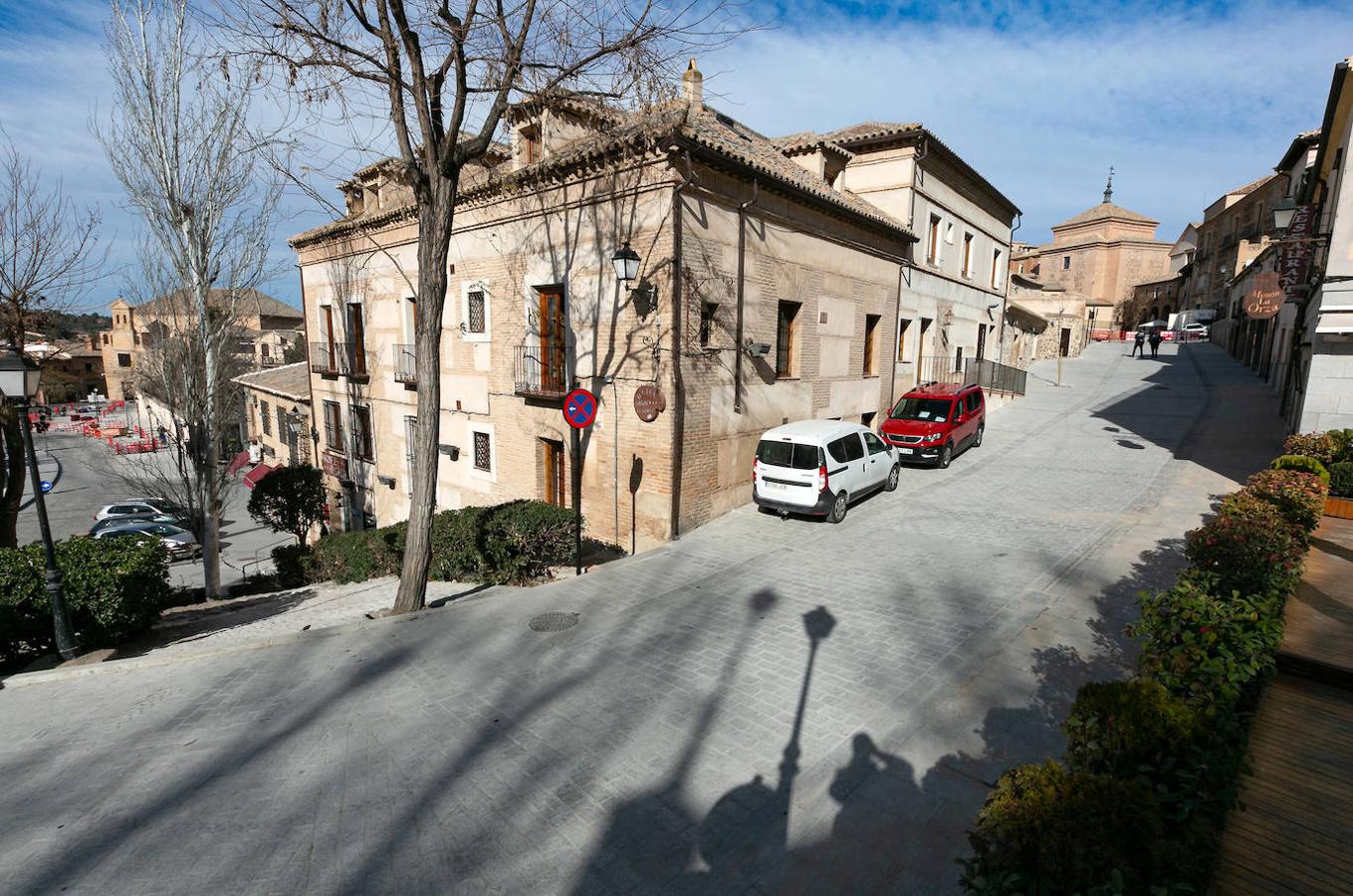 Las obras de la calle Reyes Católicos, en imágenes