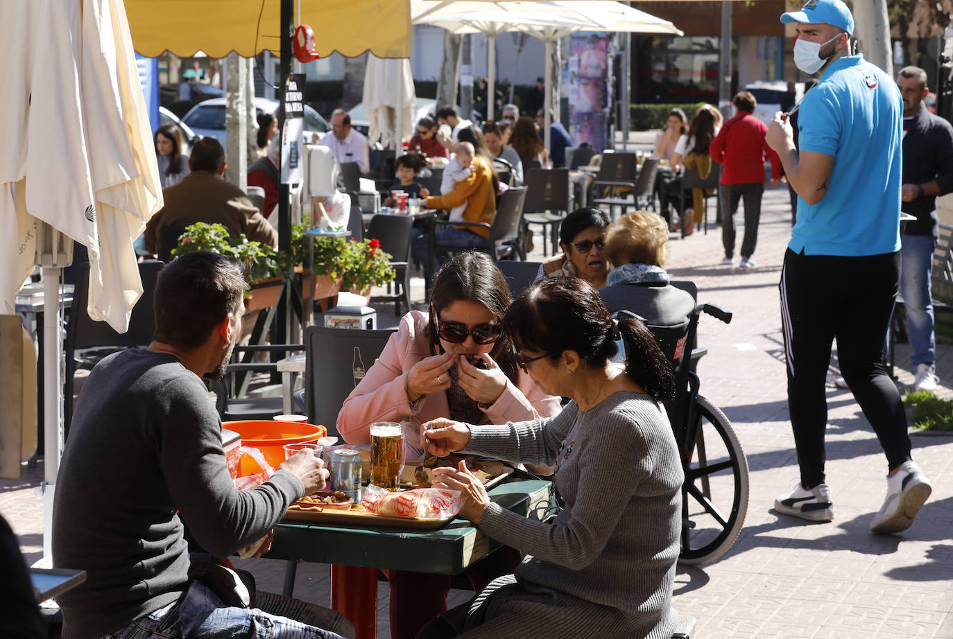 El inicio de la temporada de caracoles en Córdoba, en imágenes