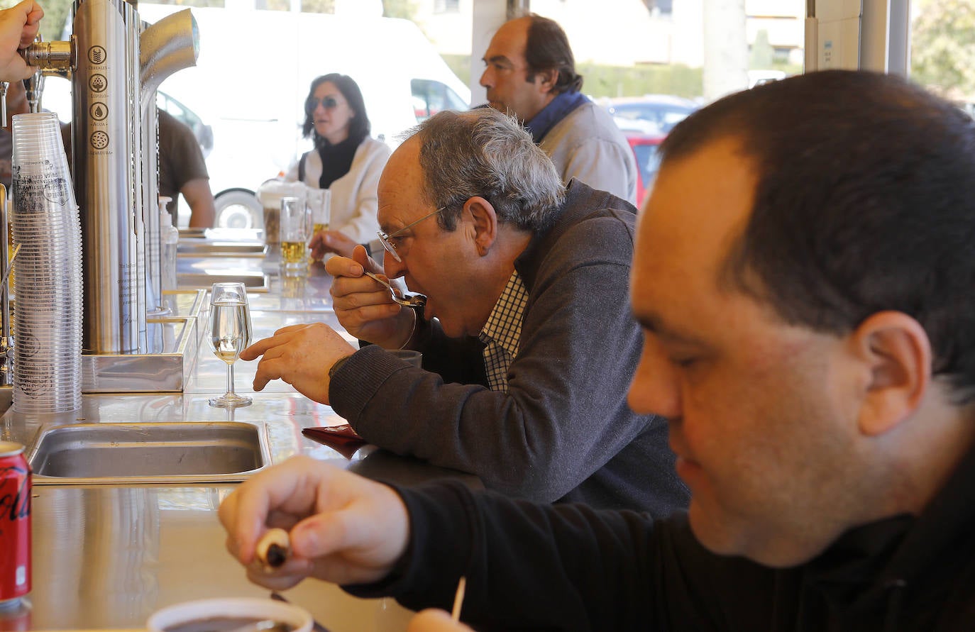 El inicio de la temporada de caracoles en Córdoba, en imágenes