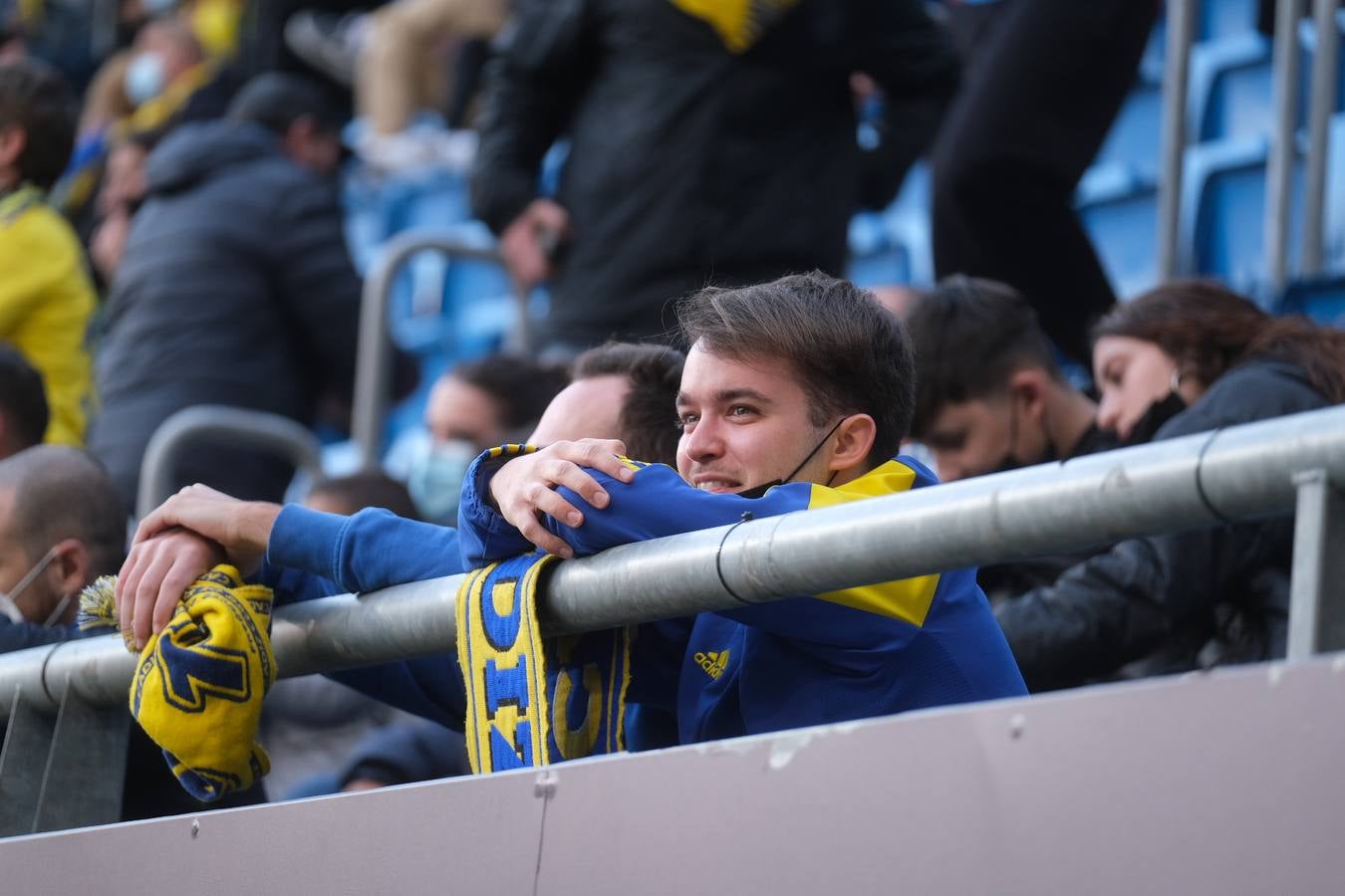 FOTOS: Búscate en las gradas en el partido Cádiz - Getafe