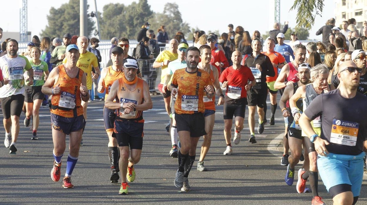 ¿Has corrido el Zurich Maratón Sevilla 2022? Búscate aquí (9)