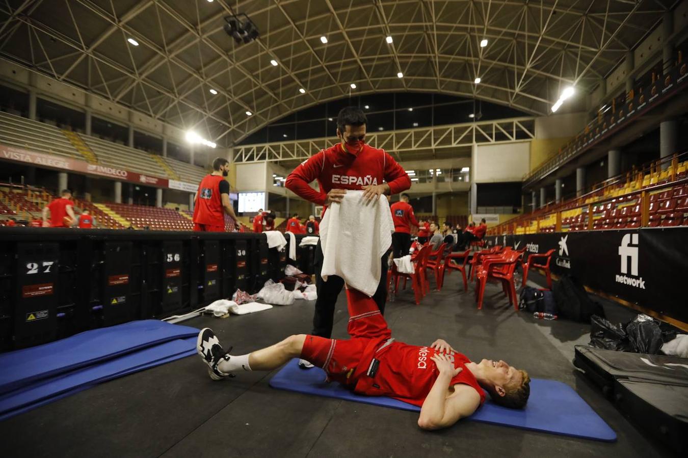 Baloncesto | El primer entrenamiento de España en Córdoba, en imágenes