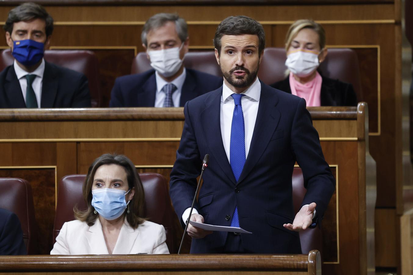 El líder de la oposición durante su turno de interpelación al presidente del Gobierno. 