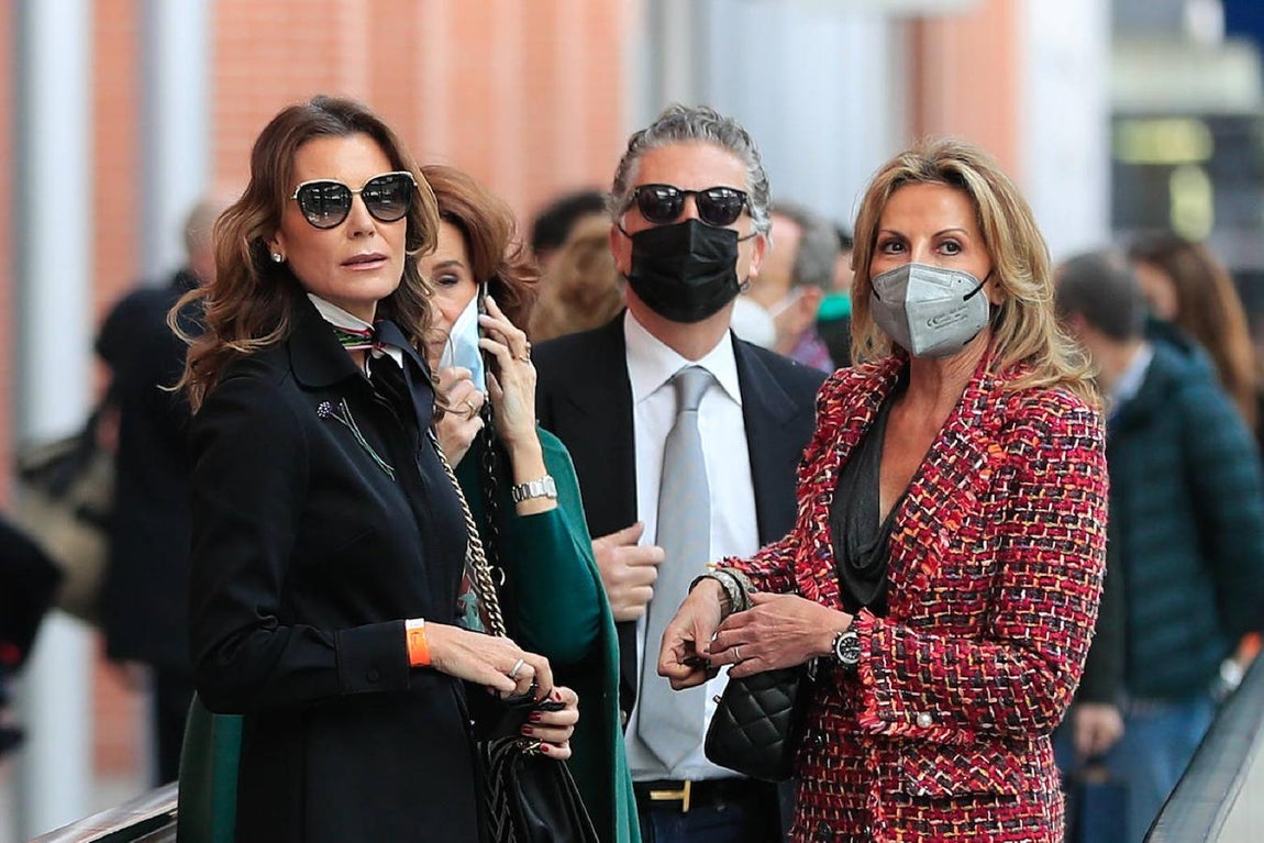 Mar Flores y Elías Sacal. 