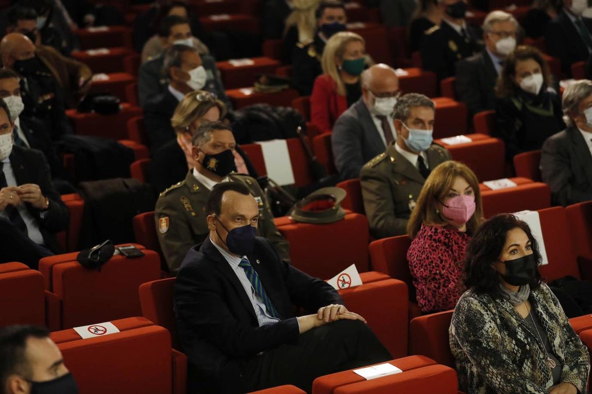 La entrega de las banderas de Andalucía en Córdoba, en imágenes