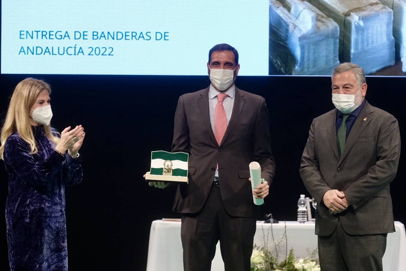 Fotos: Entrega de Banderas de Andalucía en la provincia de Cádiz