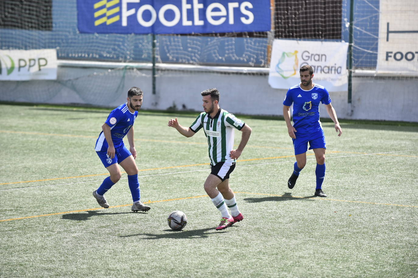 El UD San Fernando - Córdoba CF, en imágenes