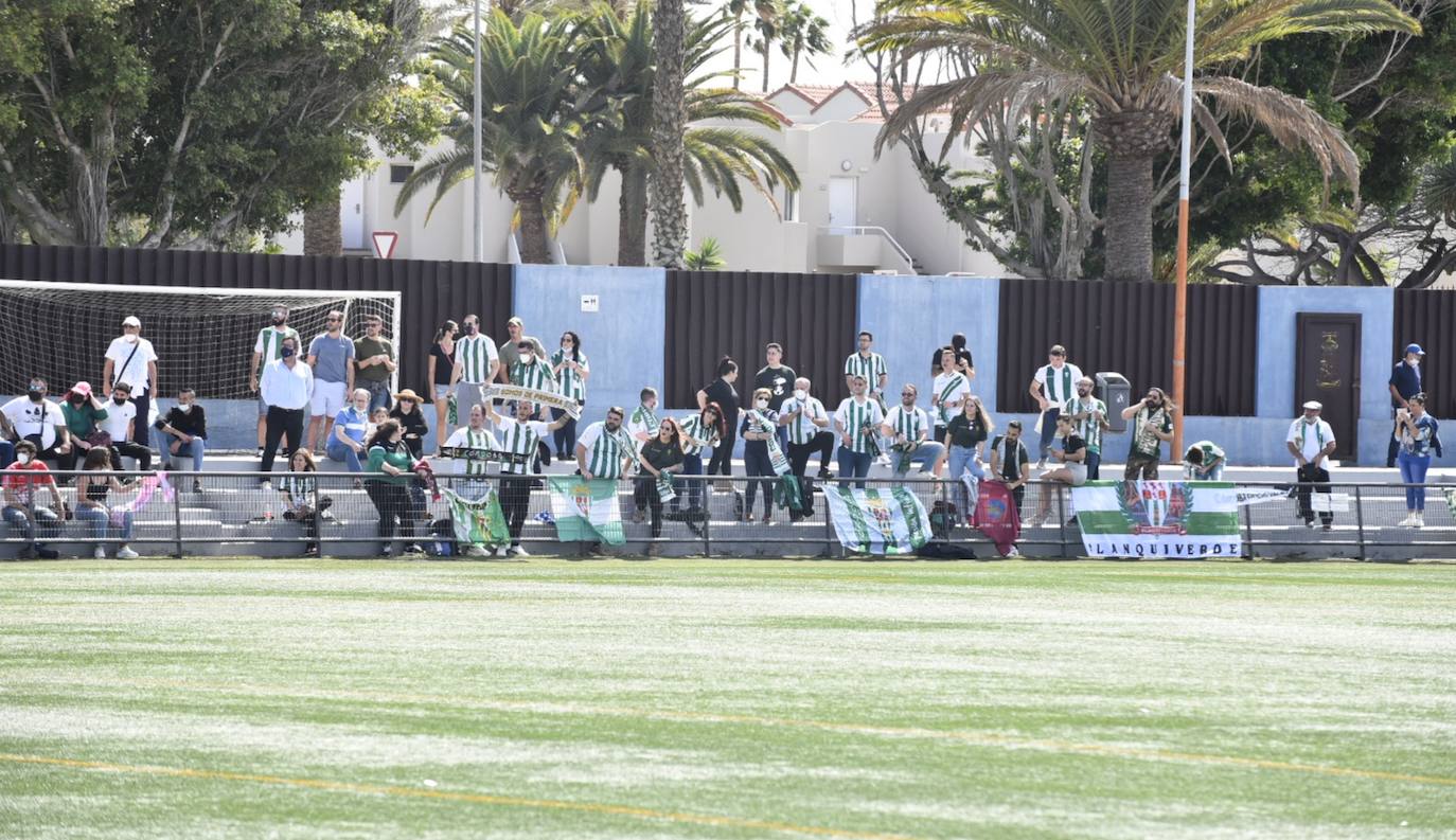 El UD San Fernando - Córdoba CF, en imágenes