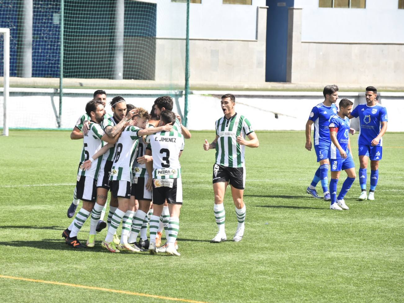 El UD San Fernando - Córdoba CF, en imágenes