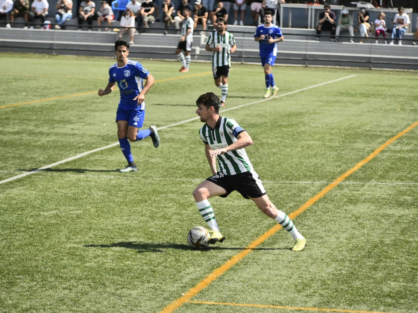 El UD San Fernando - Córdoba CF, en imágenes