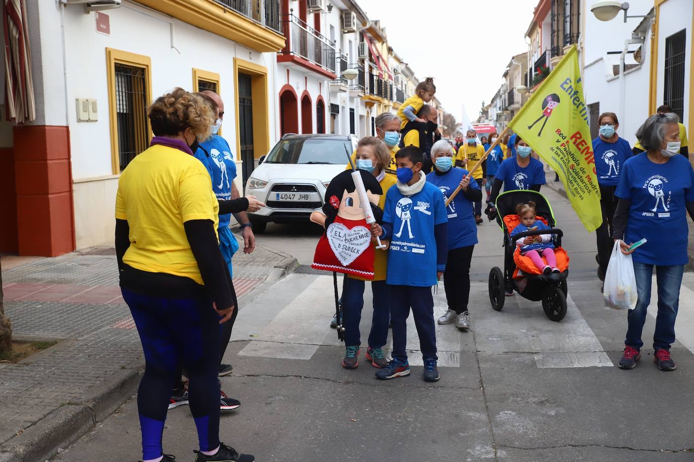 La carrera de relevos &#039;Por un mundo sin enfermedades raras&#039;, en imágenes