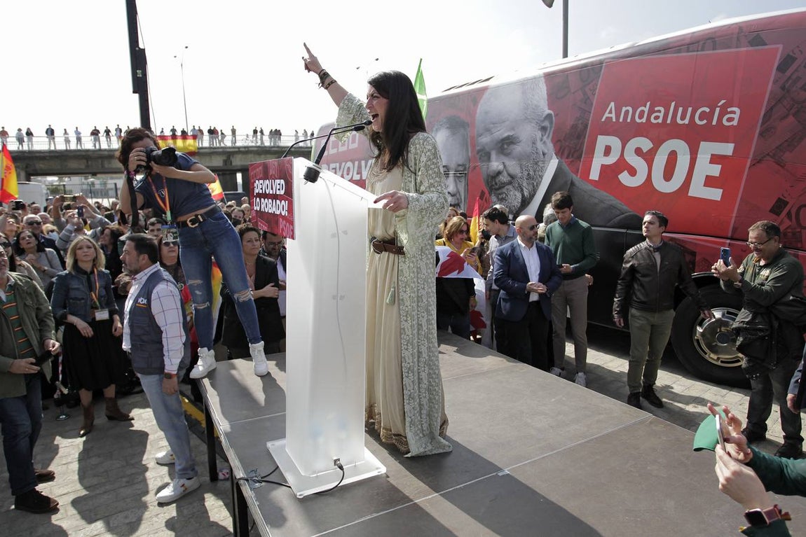 Acto público de Vox en Sevilla como alternativa a la celebración institucional del 28F. JUAN FLORES