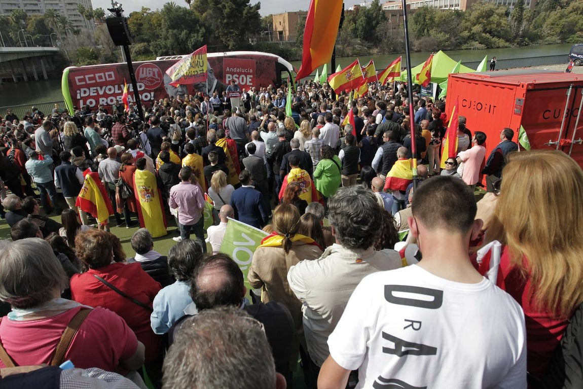 Acto público de Vox en Sevilla como alternativa a la celebración institucional del 28F. JUAN FLORES