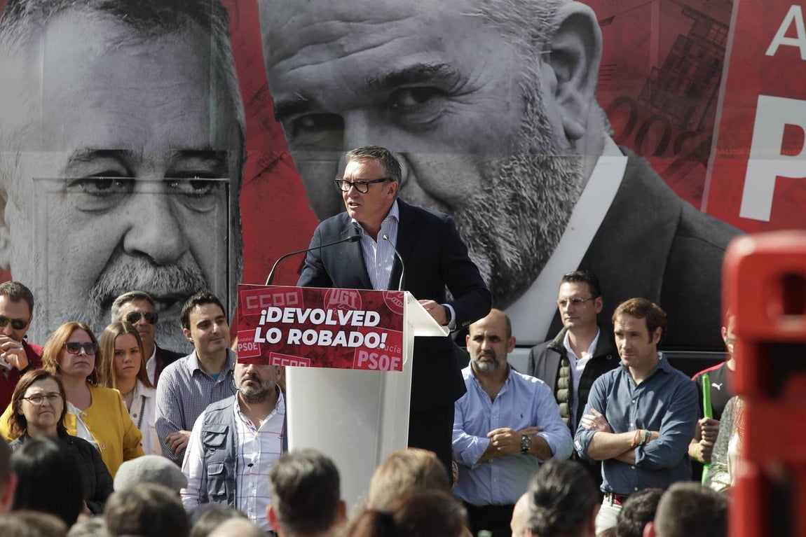 Acto público de Vox en Sevilla como alternativa a la celebración institucional del 28F. JUAN FLORES