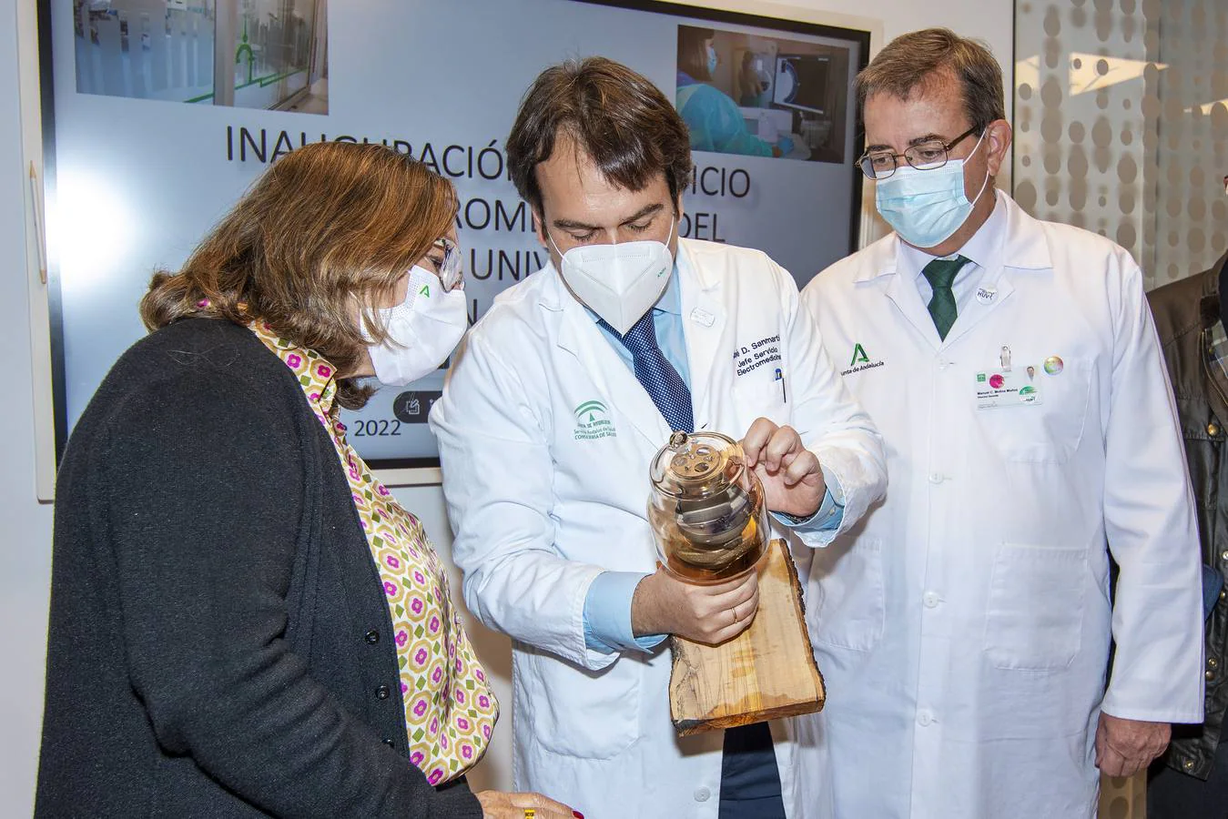 En imágenes, el Hospital Universitario Virgen del Rocío amplía su servicio de Electromedicina