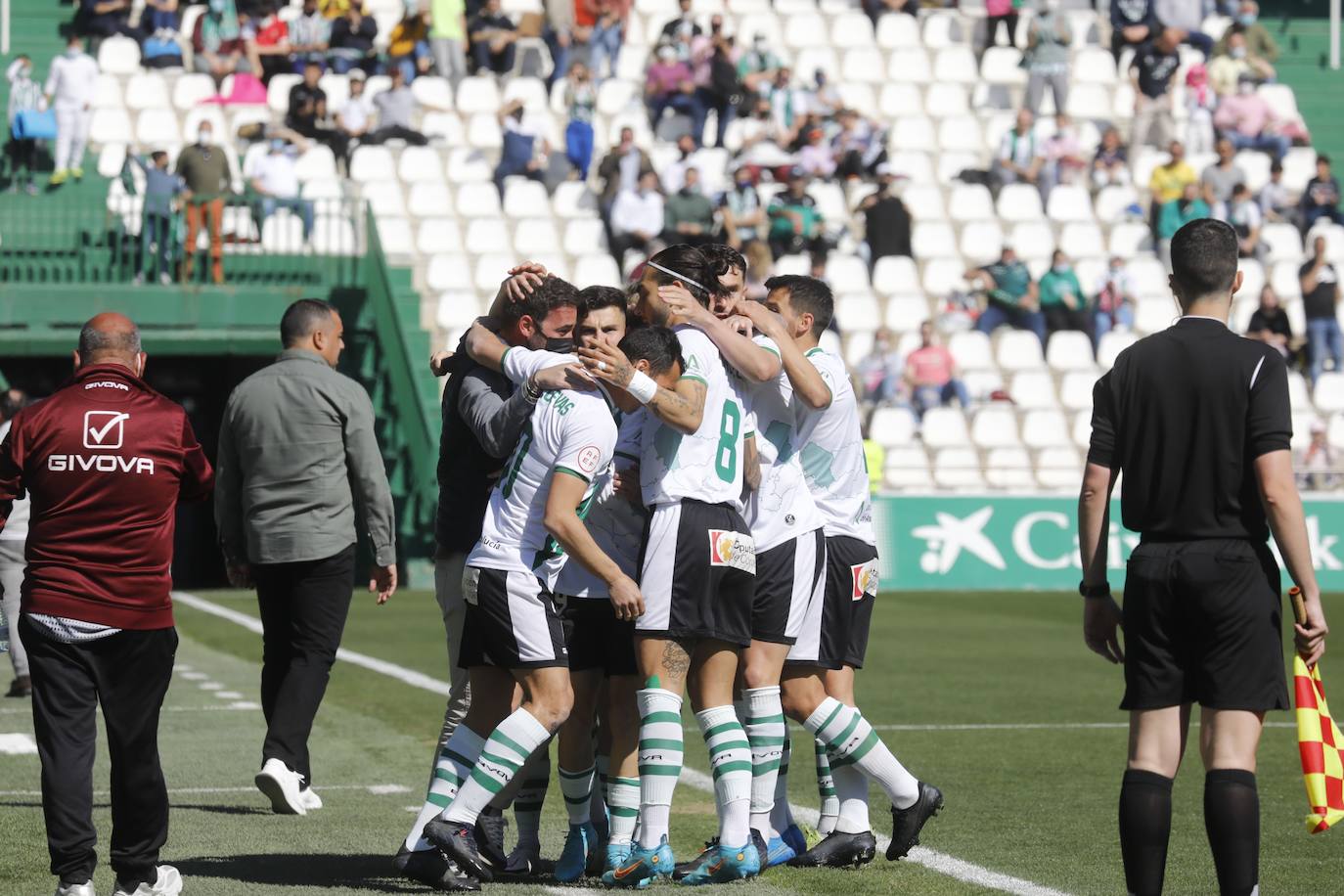 Las mejores jugadas del Córdoba CF - CD Mensajero, en imágenes