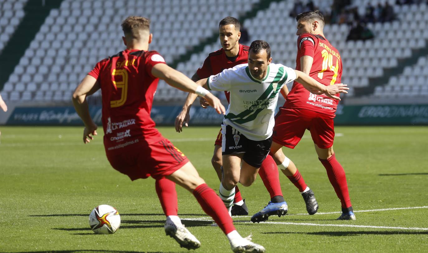 Las mejores jugadas del Córdoba CF - CD Mensajero, en imágenes