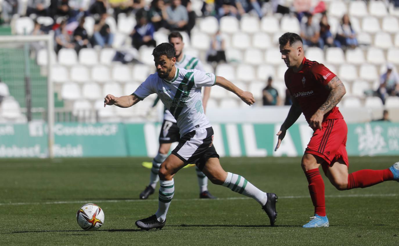 Las mejores jugadas del Córdoba CF - CD Mensajero, en imágenes