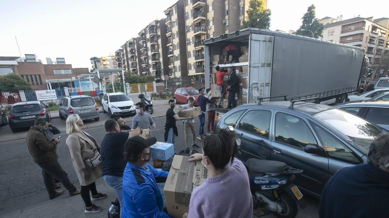 El camión con destino a Ucrania, en imágenes