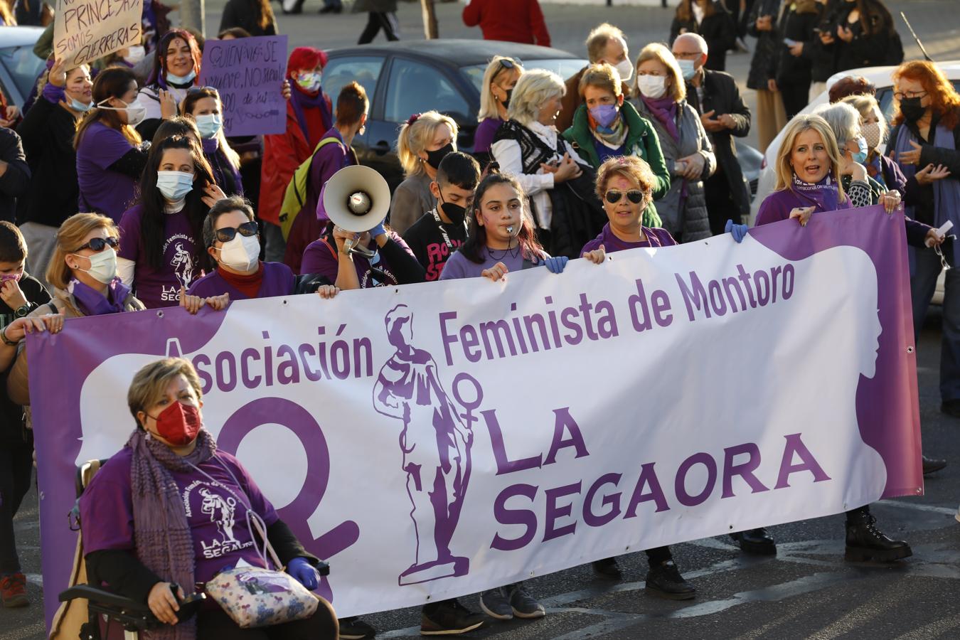 La manifestación del Día Internacional de la Mujer en Córdoba, en imágenes