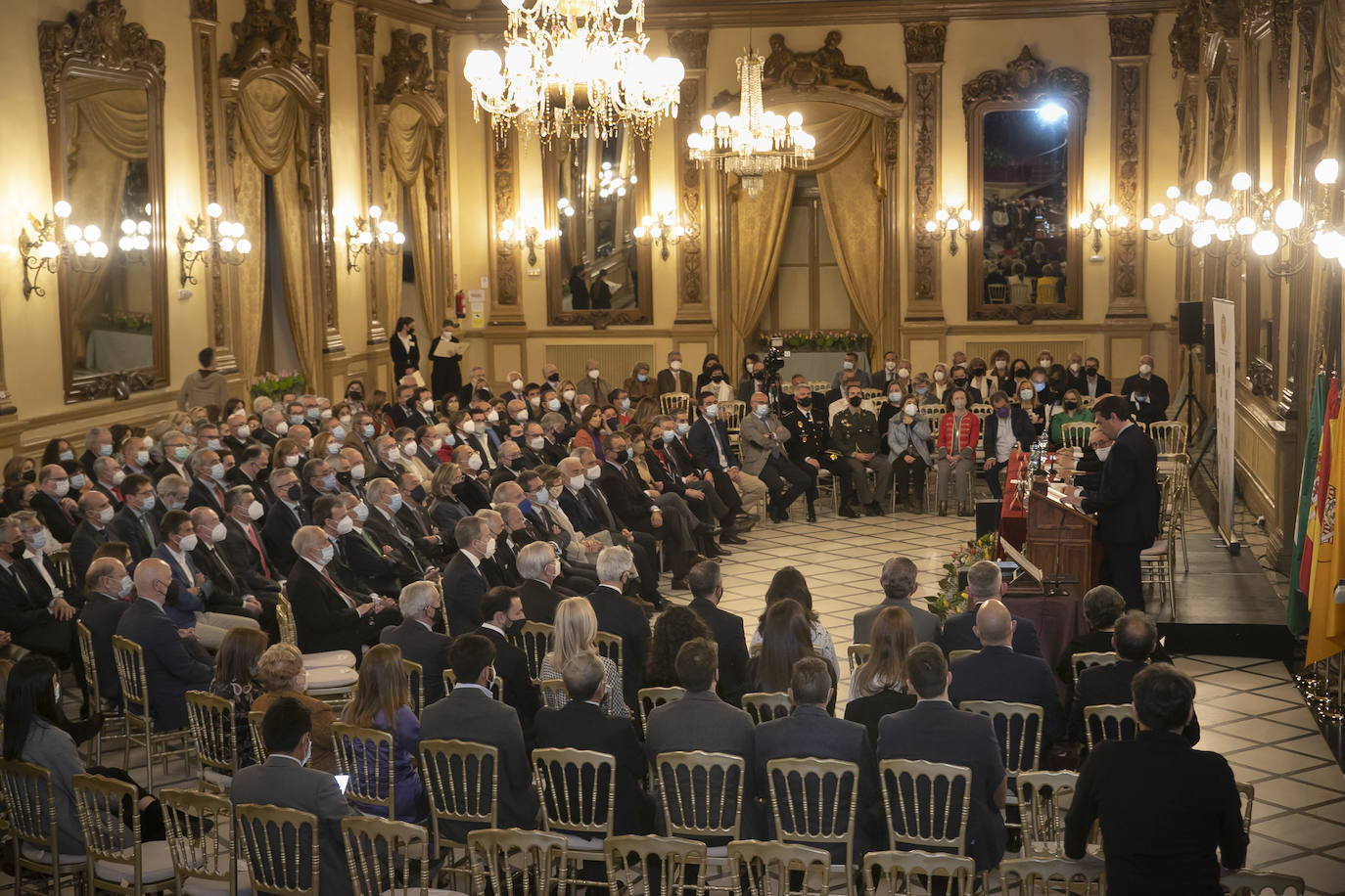 La toma de posesión de la nueva presidenta de los médicos de Córdoba, en imágenes