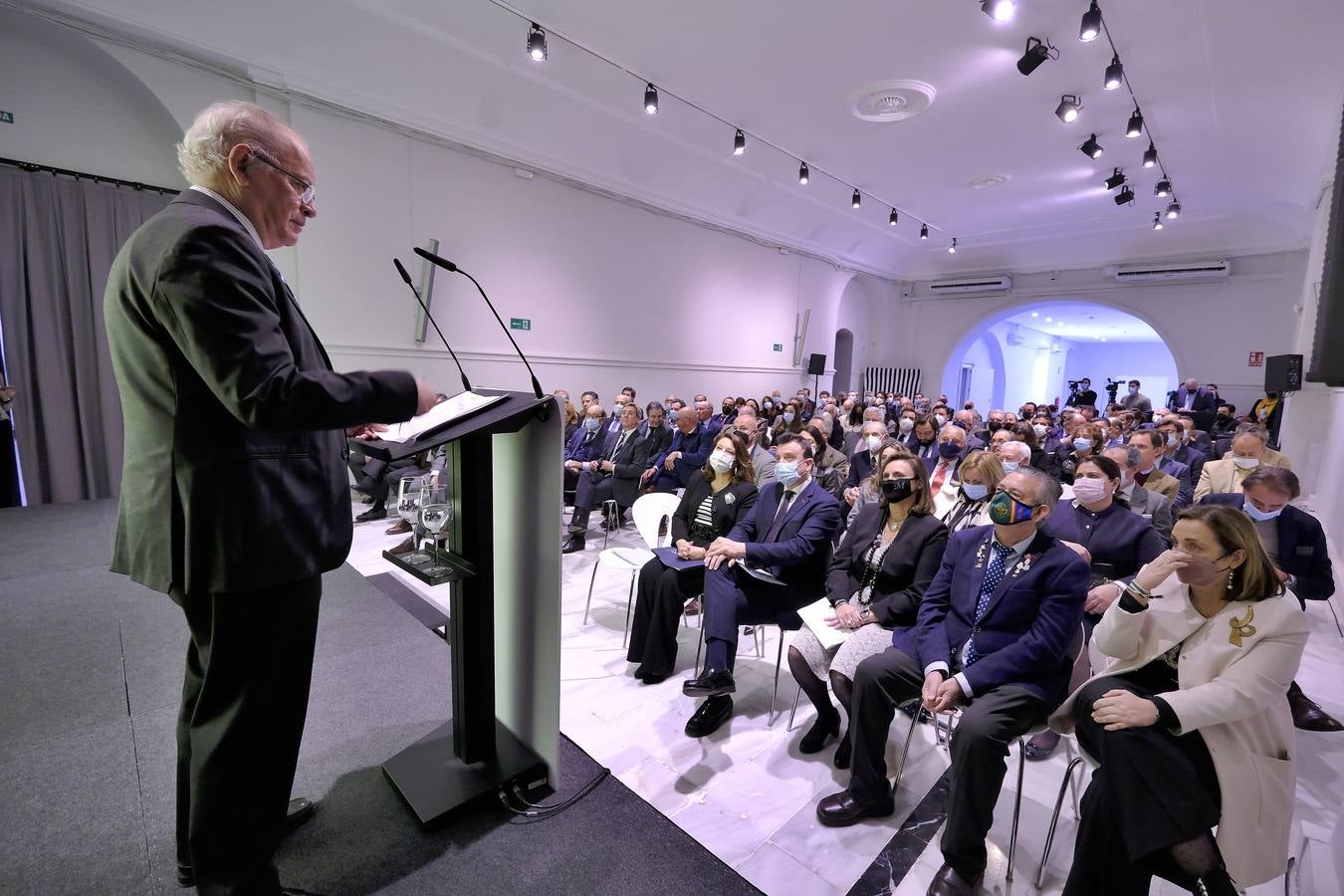 Gala de entrega del premio Simón de Rojas a la citricultora María Morales. J.M. SERRANO / RAÚL DOBLADO