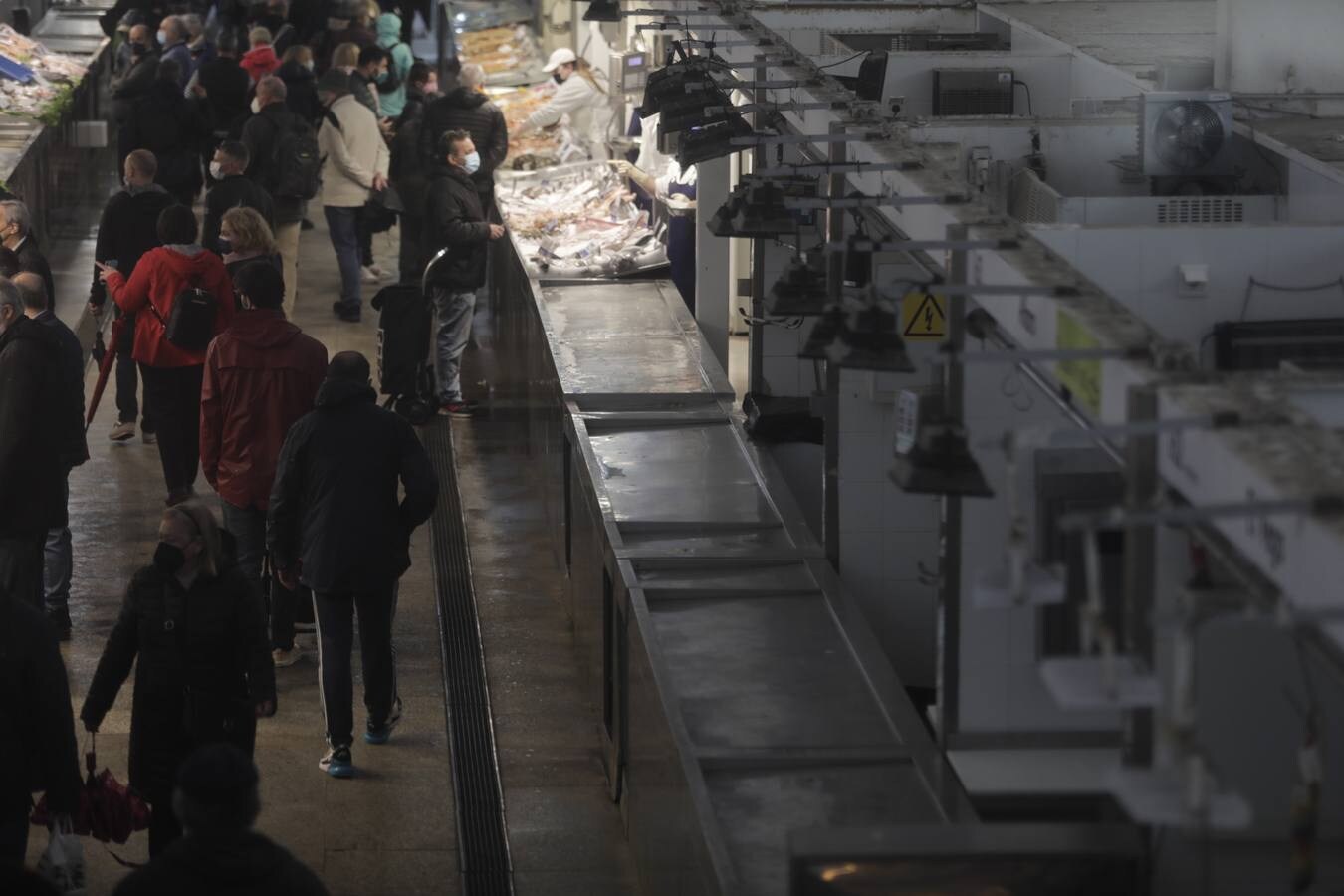 Fotos: El mercado de abastos de Cádiz en la huelga de transportes